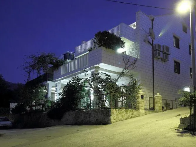 Magda Apartamento